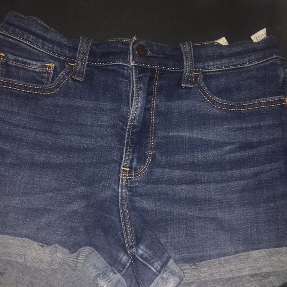 Hollister High Rise Short Shorts